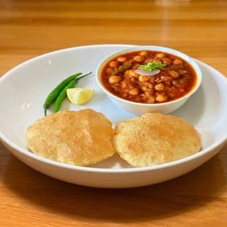 Chana Poori